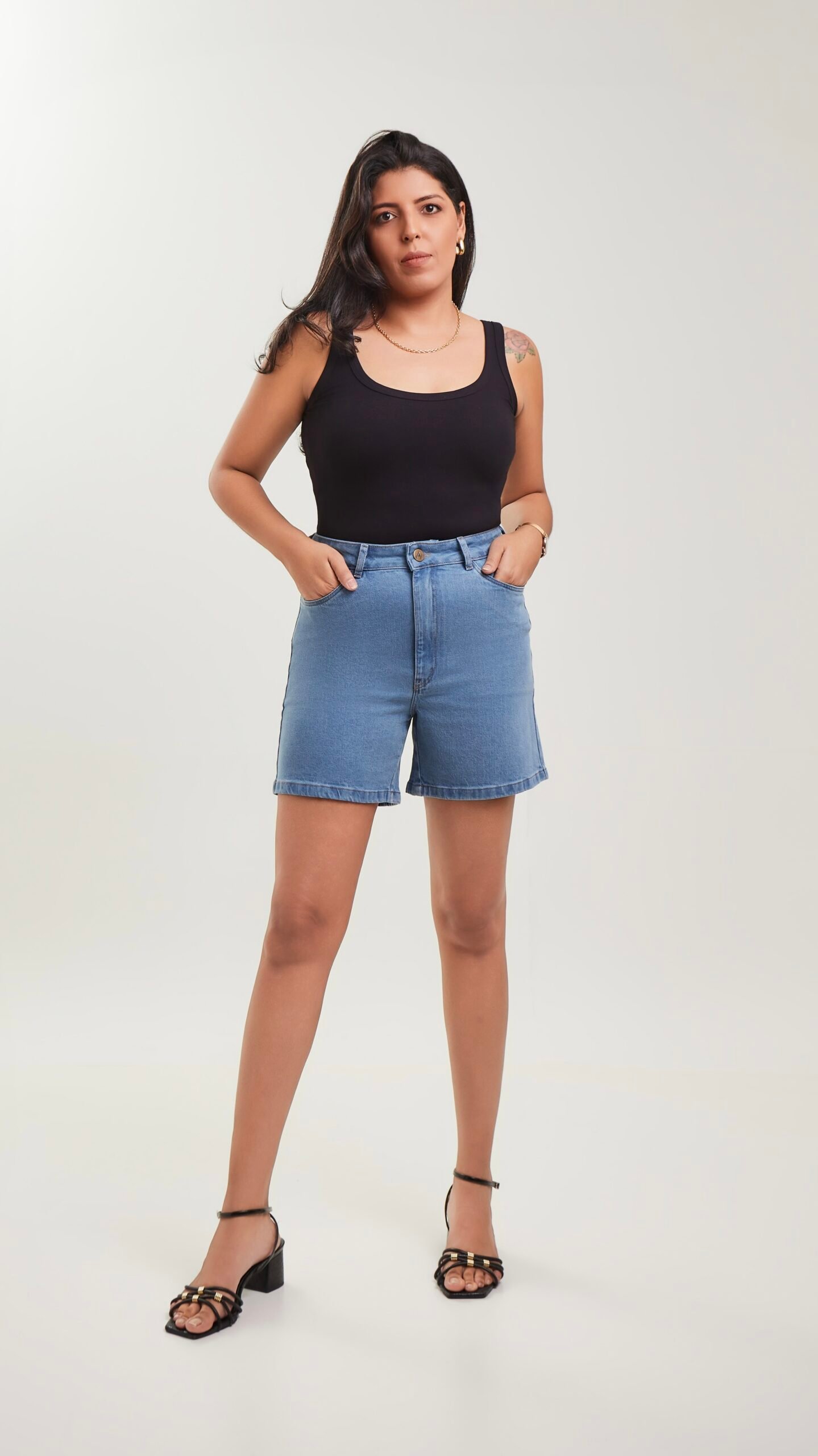 Short Jeans Ateliê – Azul Médio - Imagem 4