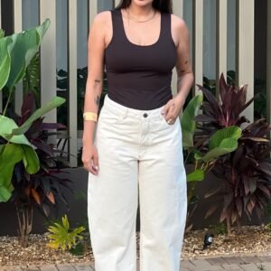 Barrel Jeans Off
