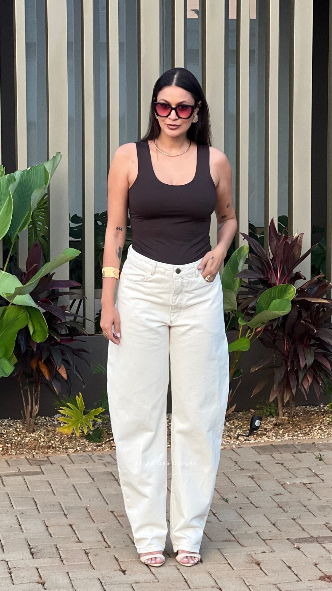 Barrel Jeans Off